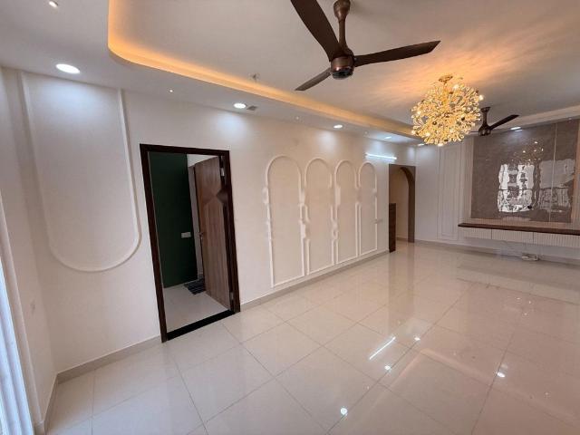 Rental | 1 Rk 605 Sq.Ft. Apartment in Brigade Cornerstone Utopia Eden