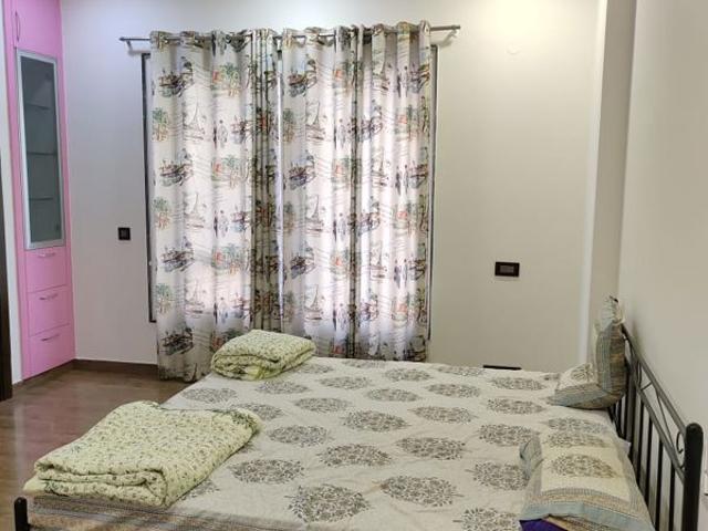 Rental | 1 Rk 900 Sq.Ft. Apartment in Lajpat Nagar I