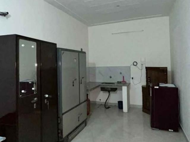 Rental | 1 Rk + 90 Sq.Yd. Independent House in Kharar