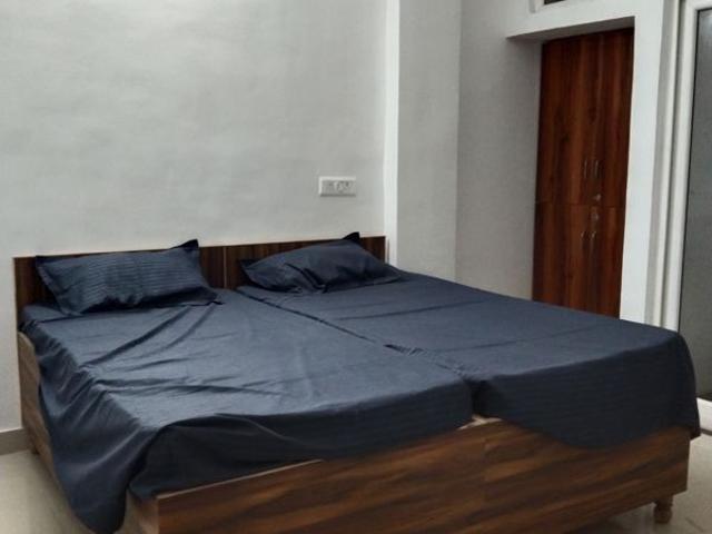 Rental | 1 Rk 200 Sq.Ft. Villa in Sector 22
