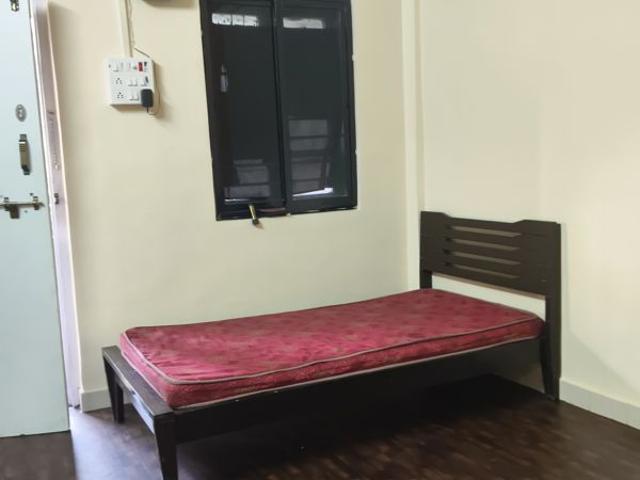 Rental | 1 Rk 280 Sq.Ft. Apartment in Irla
