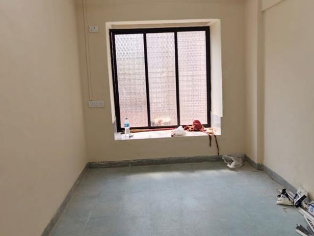 Rental | 1 Rk 300 Sq.Ft. Apartment in Gokuldham Complex