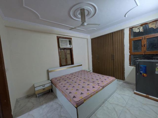 Rental | 1 Rk 300 Sq.Ft. Apartment in Saket