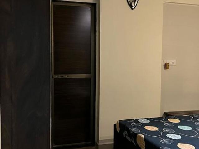 Rental | 1 Rk 325 Sq.Ft. Apartment in Pratap Apartment Borivali