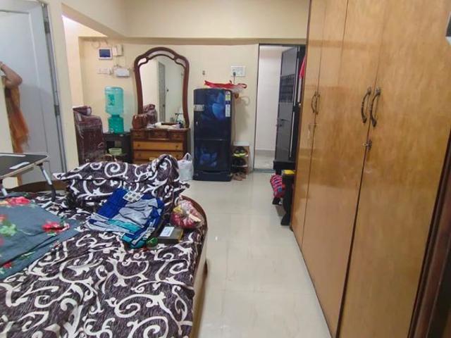 Rental | 1 Rk 344 Sq.Ft. Apartment in Royal Palms Piccadilly Condos