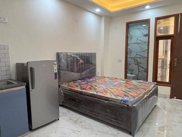 Rental | 1 Rk 350 Sq.Ft. Apartment in Neb Sarai