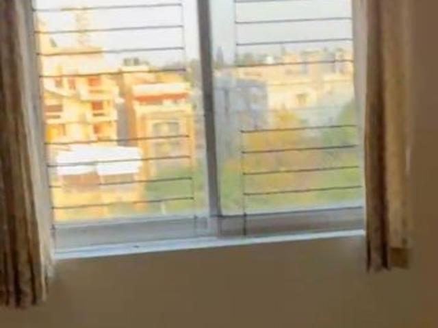 Rental | 1 Rk + 350 Sq.Ft. Apartment in Benson Manor