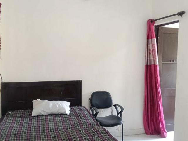Rental | 1 Rk 350 Sq.Ft. Apartment in Sector 16B Dwarka