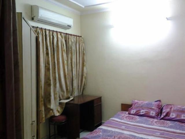 Rental | 1 Rk + 355 Sq.Ft. Independent House in Sector 14