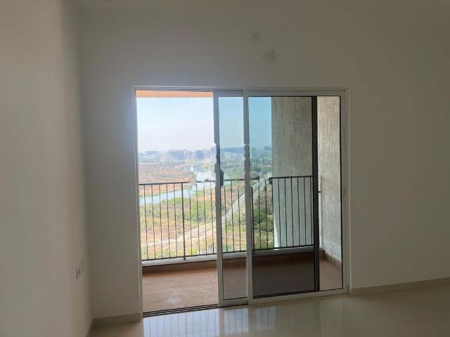 Rental | 1 Rk 390 Sq.Ft. Apartment in Godrej Park Ridge