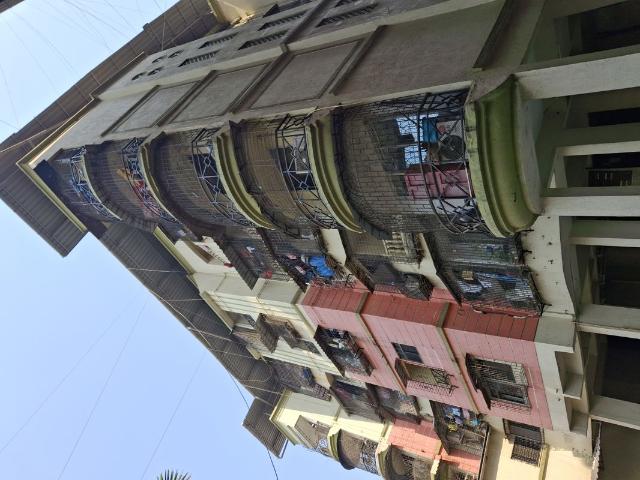 Rental | 1 Rk 390 Sq.Ft. Apartment in Shiv Complex