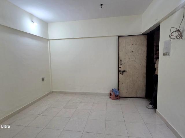 Rental | 1 Rk + Prayer Room 410 Sq.Ft. Apartment in Runwal Estate