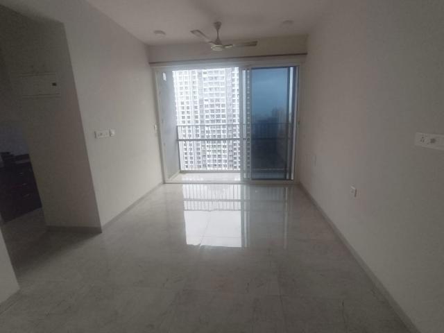 Rental | 1 Rk + Prayer Room 476 Sq.Ft. Apartment in Tata Serein