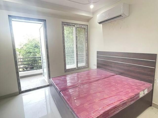 Rental | 1 Rk + Prayer Room,Servant Room,Study Room,Extra Room,Basement,Store Room 456 Sq.Ft. Independent House in Sector 14