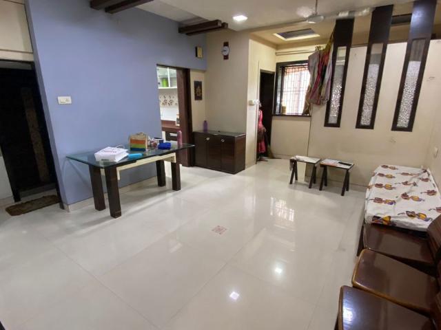 Rental | 1 Rk + Store Room 550 Sq.Ft. Apartment in Dombivli East