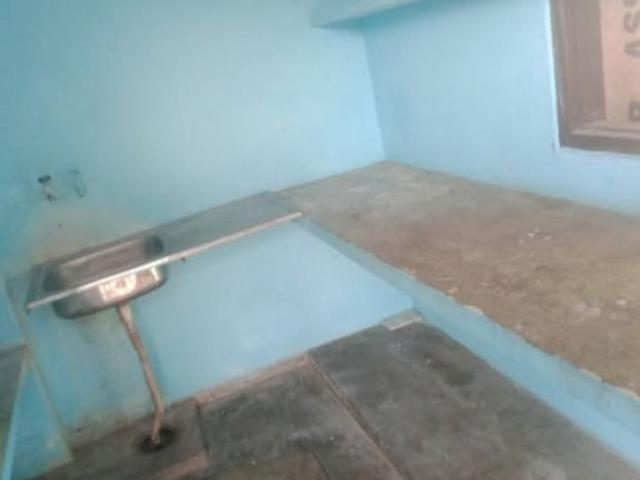 Rental | 1 Rk + Study Room 455 Sq.Ft. Independent House in Aliganj