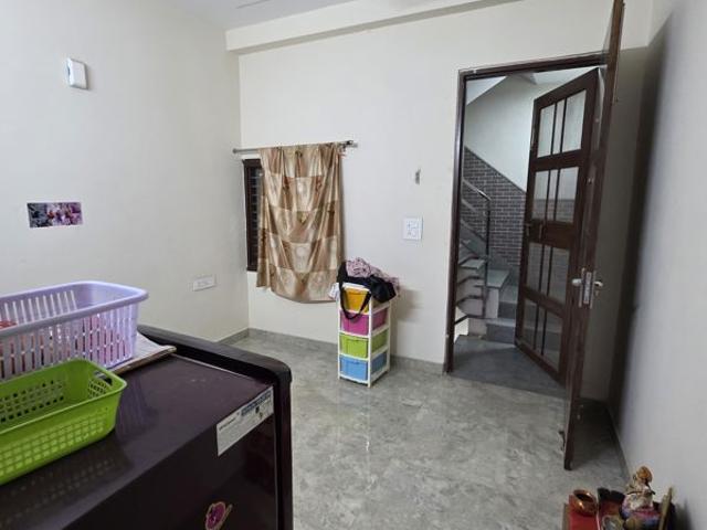 Rental | 1 Rk + Study Room 830 Sq.Ft. Independent House in Sector 23