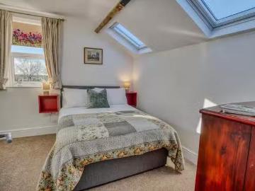 Deal! 1 Room The Rectory Farm 2 Bed 2 Bath