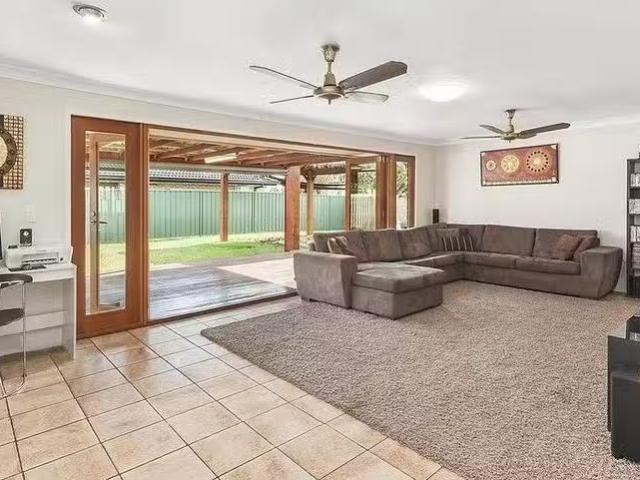 Unique 1 Southerly Street, Mermaid Waters, QLD 4218