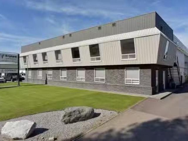 Just in! 1A 7836 49 Avenue, Red Deer, AB, T4P 2B5 commercial.
