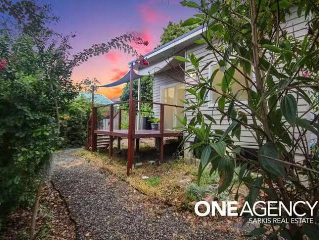 Cozy 1A Kirby Street, Cardiff, NSW 2285
