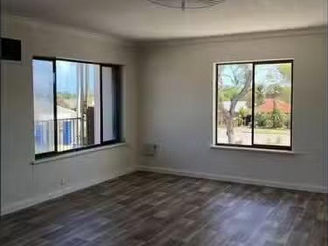 Just in! 1B/236 Seaford Road, Seaford, SA 5169