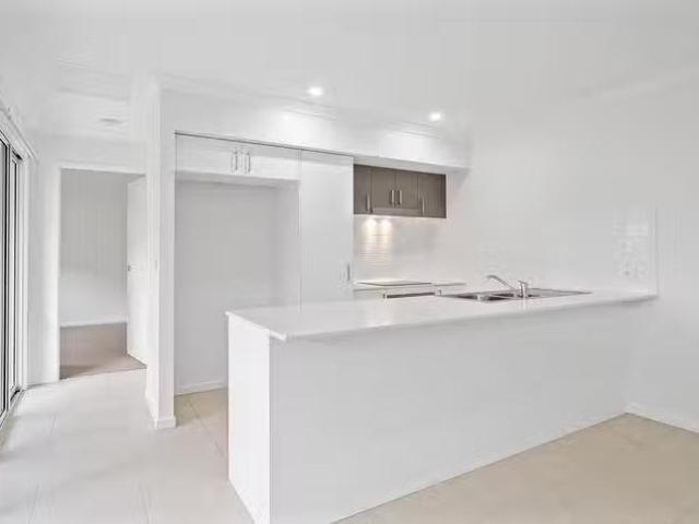 Nice 1B Gaskill Court, Albany Creek, QLD 4035