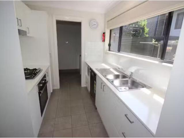 Unique 20/43 Mawson Street, Shortland Townhouse for rent List.