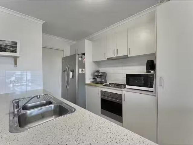 Unique 20/4 Ross Road, Queanbeyan Apartment for rent Listed b.