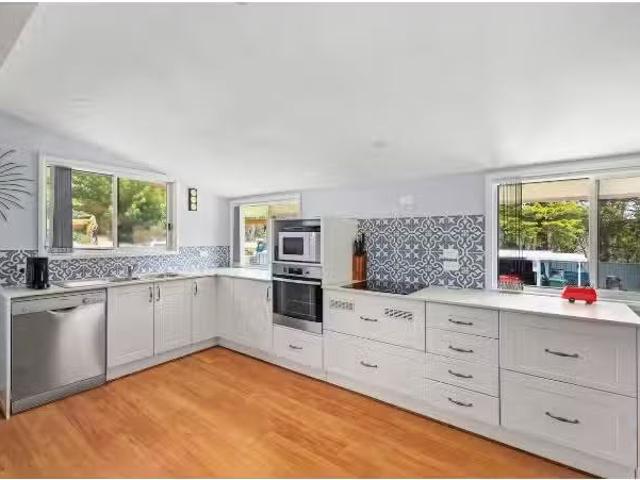 Charming 204 Wilson Drive, Hill Top House for rent Listed by.