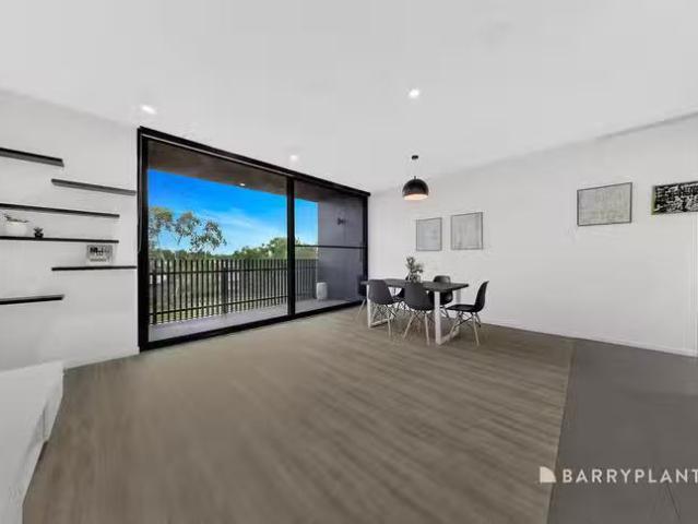 Cozy 206/34 Princeton Terrace, Bundoora, VIC 3083
