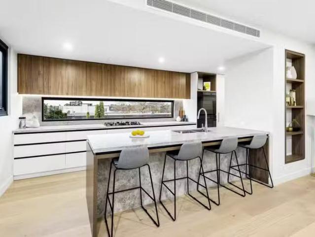 Cheap 201/150 Hotham St, St Kilda East VIC 3183