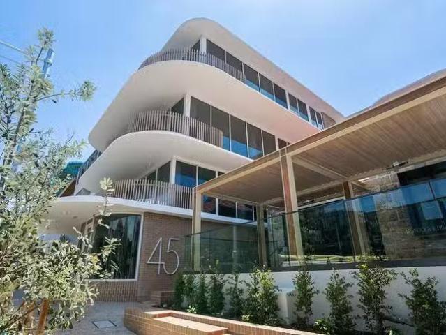 Cozy 201/45 Hall Street, Bondi Beach, NSW 2026