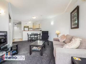 Cozy 202/220 Melbourne Street, South Brisbane, QLD 4101