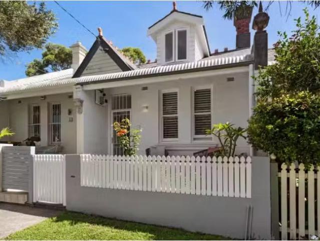 Nice 20 Cuthbert Street, Queens Park House for rent Listed by.