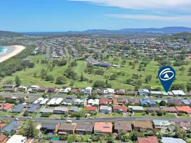 Unique 20 Gleeson Avenue, Forster, NSW 2428
