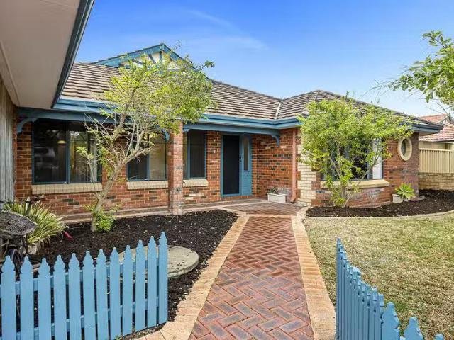 Nice 20 Daley Court, Rockingham, WA 6168
