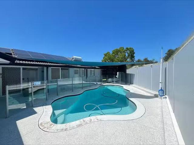 Deal! 20 Fairweather Drive, Parkwood, QLD 4214