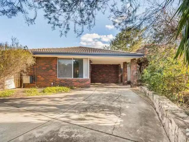 Unique 20B Glinis Court, Ferndale, WA 6148