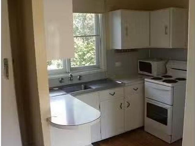 Rental! 2/145 Kirkwood Street, Armidale, NSW 2350