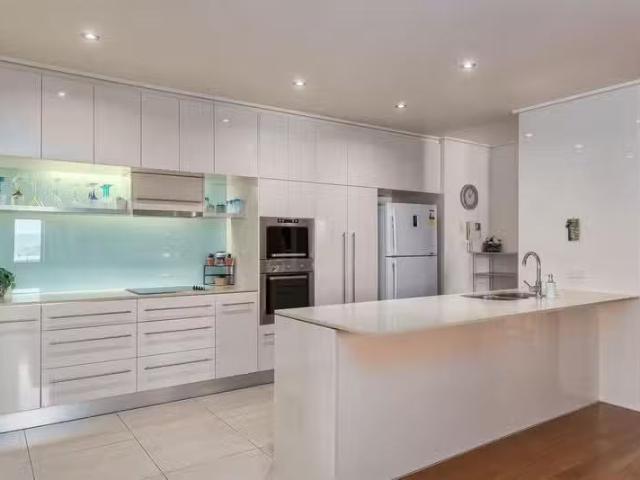 Unique 216/1 Toombul Avenue, Miami, QLD 4220 Apartment for R.