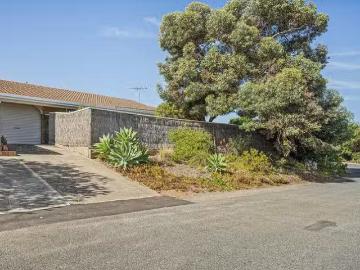 For Rent! 2/17 Martin Avenue, Maslin Beach, SA 5170