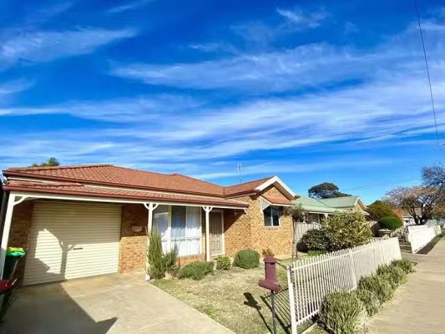 Rental! 217 Service Street, Echuca, VIC 3564
