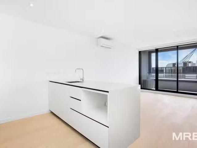 Cheap 218/7 Aspen Street, Moonee Ponds, VIC 3039