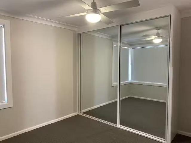 Cheap 2/103 Mundy Street, Goulburn, NSW 2580