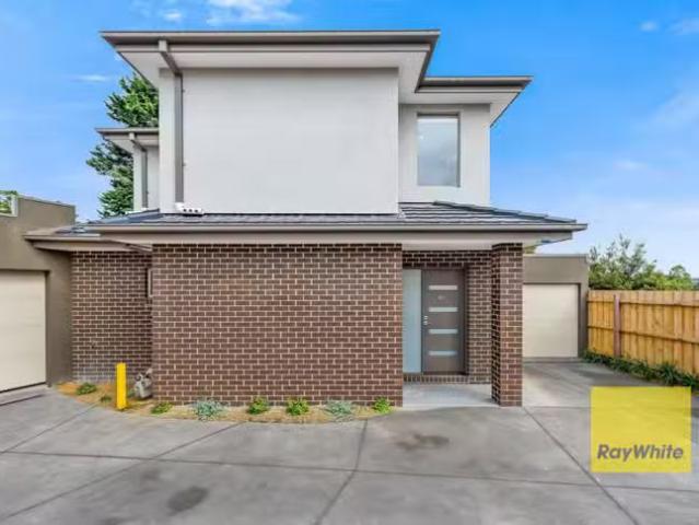 Cheap 2/100 Rebecca Street, Doveton, VIC 3177