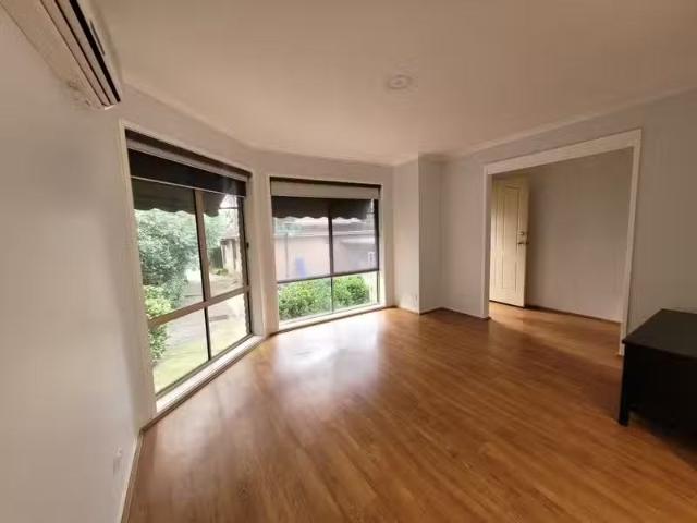 Unique 2/10 Middlefield Drive, Blackburn North VIC 3130