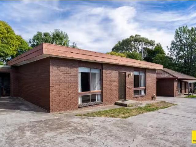Just in! 2/112 Condon Street, KENNINGTON House for rent Liste.