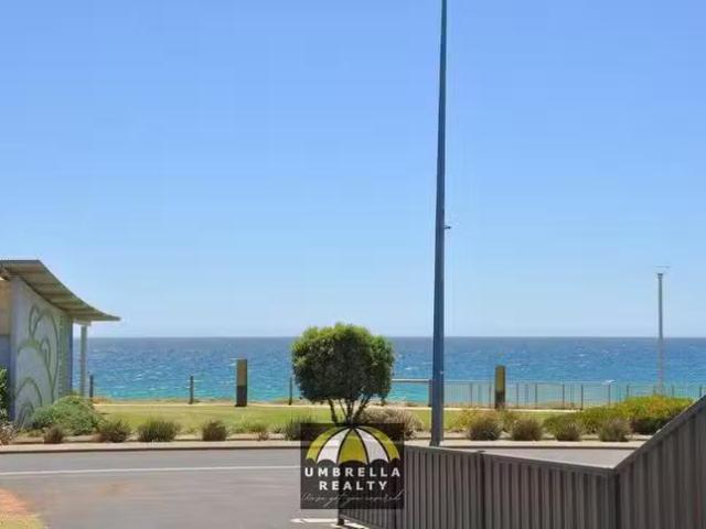 Just in! 2/119 Ocean Drive, Bunbury, WA 6230