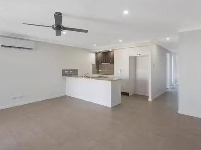 New 2/13 Arburry Crescent, Brassall, QLD 4305